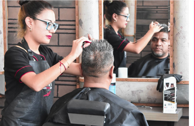Estilismo profesional y cosmetología